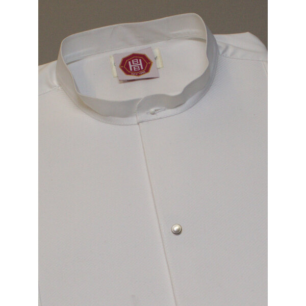 Frackhemd (weiß), glatte Brust, Kläppchenkragen, Druckknöpfe Silber-Perlmutt, klassischer Schnitt